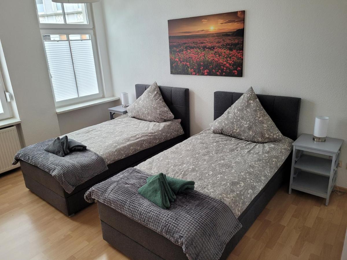 Wohnung In Oberhausen: Zentral & Ruhig, Eigener Eingang Oberhausen  Esterno foto